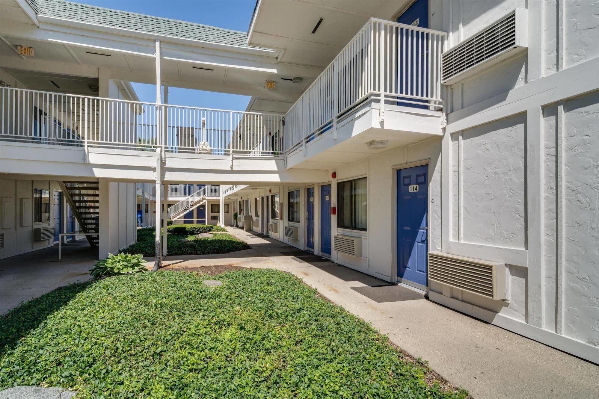 Motel 6-Schiller Park, Il - Chicago O'Hare Exterior photo